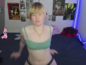 Cattie_w_  live sex cam