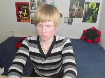 Cattie_w_  live sex cam