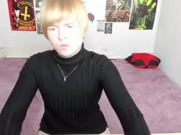 Cattie_w_  live sex cam