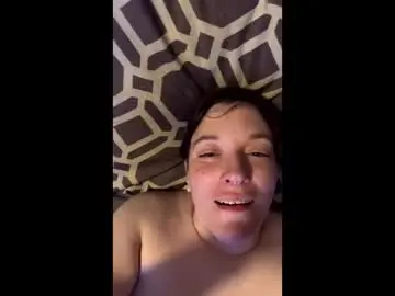 Daddyslittledefect666  live sex cam
