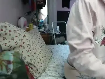 Devilg1rl  live sex cam