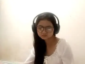 Elisabethkapoor  live sex cam