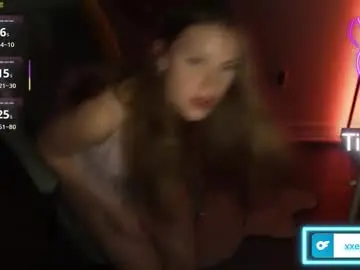 Ellie814481  live sex cam