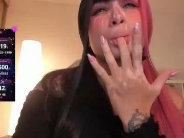 Eternalmuse  live sex cam