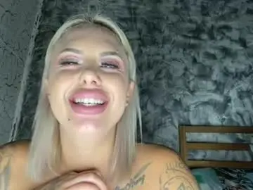 Kittygy  live sex cam