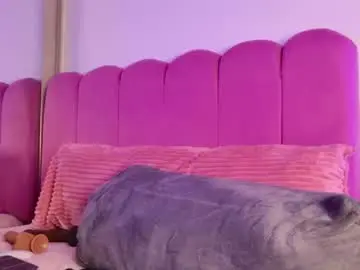 Lexyskye  live sex cam
