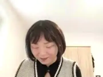 Libbiepostlethwaite  live sex cam