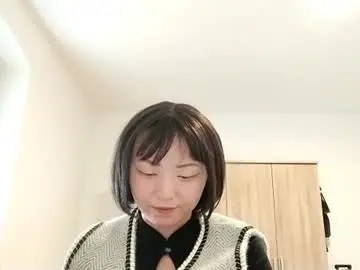 Libbiepostlethwaite  live sex cam