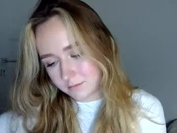 Lulu_baby1  live sex cam