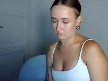 Lulu_baby1  live sex cam