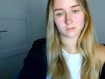 Lulu_baby1  live sex cam