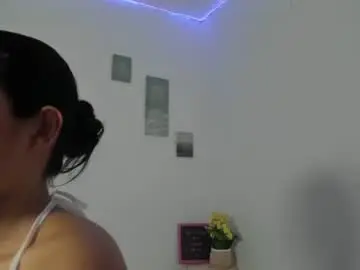 Perla_mistc1  live sex cam