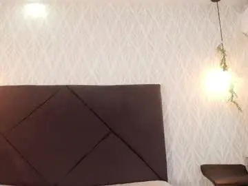 Samanta_chavez  live sex cam