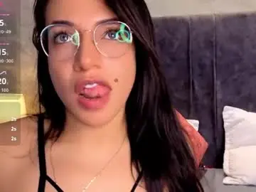 Scarlet_jhonsonn_  live sex cam