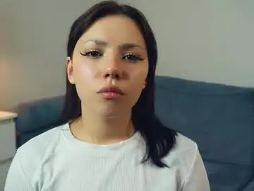 Vernariddles  live sex cam