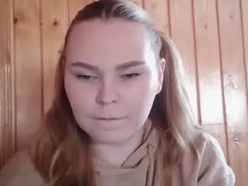 Blushing_star  live sex cam