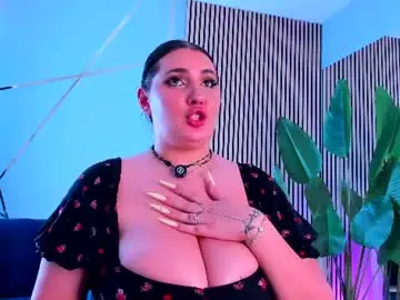 Boobzillaa  live sex cam