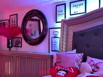Brookeember  live sex cam