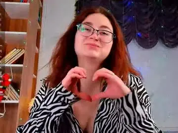 Carinashiring  live sex cam