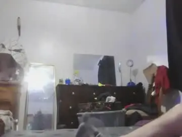 Crystalfitzjarrald  live sex cam