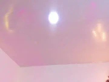 Danielablaze  live sex cam