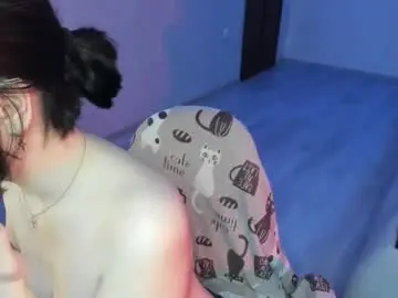 Ella_babyy  live sex cam