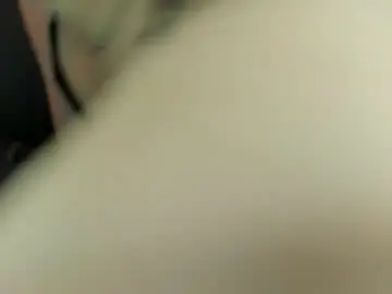 Ella_babyy  live sex cam