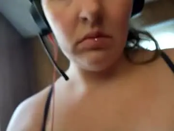 Hornygothprincess  live sex cam