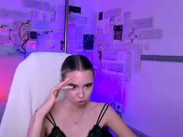 Kimporins  live sex cam