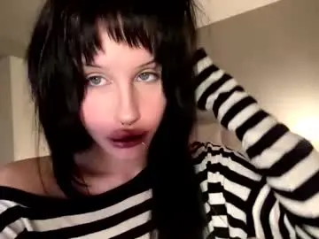 Libbiebatcher  live sex cam