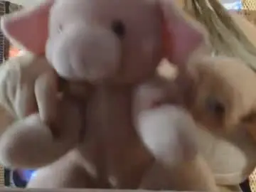 Luanna837  live sex cam