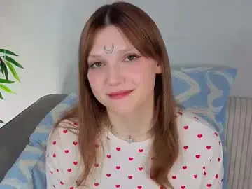 Lunabate  live sex cam