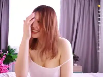 Lunabate  live sex cam