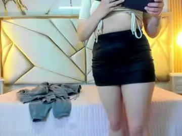 Lunavs  live sex cam
