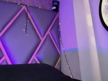 Maddie_09  live sex cam