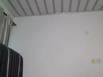 Mona_luv1  live sex cam