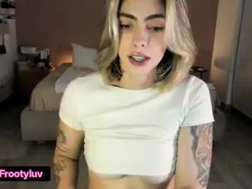 Nataly_05  live sex cam