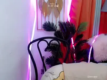 Pinay_juliet  live sex cam