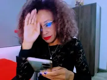 Scarlettmalbec  live sex cam