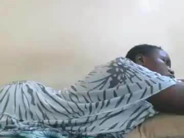 Sweetblackass28  live sex cam
