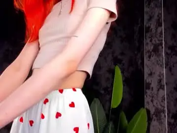 Tiny_gless  live sex cam