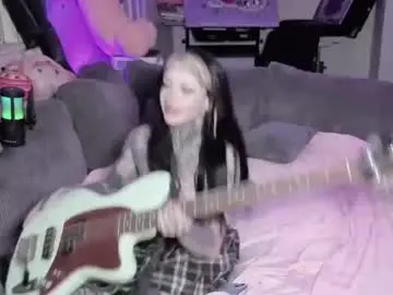 Bambitatted  live sex cam