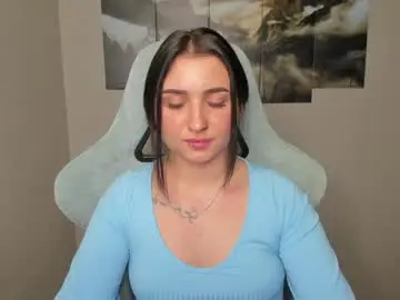 Flufyfoxx  live sex cam