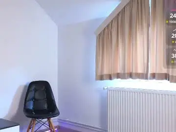 Isabella_cross  live sex cam