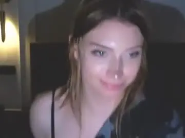 Kristiwild  live sex cam