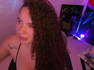 Naughty_butt  live sex cam