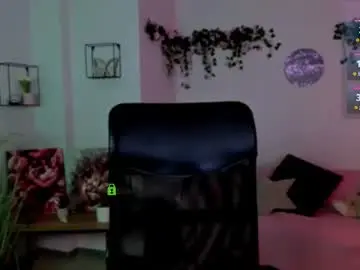 Sadie_peach  live sex cam