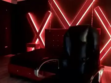 Samantha9_9  live sex cam