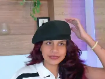 Valkiriascarlett  live sex cam