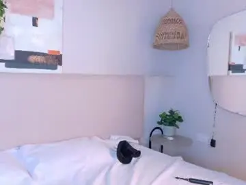 Valkiriascarlett  live sex cam